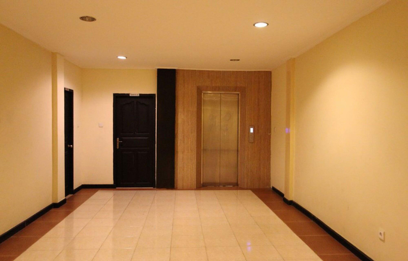 Public Area 2, Hotel Intansari, Denpasar