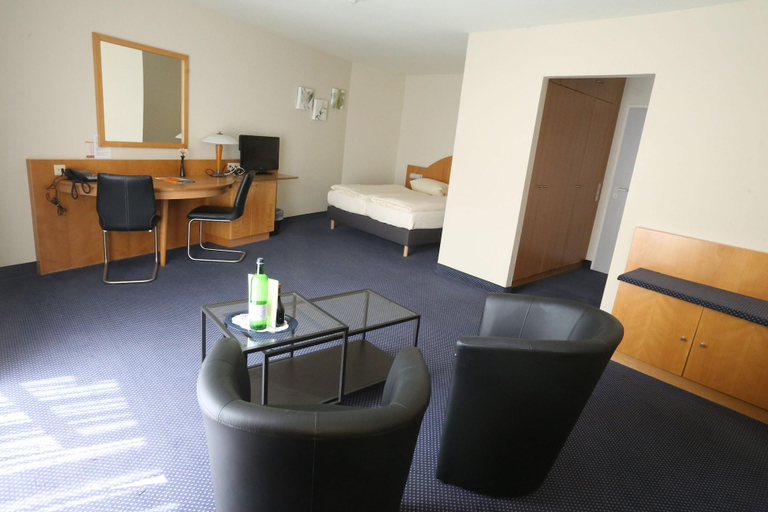 Public Area 3, Asgard Hotel, Worms