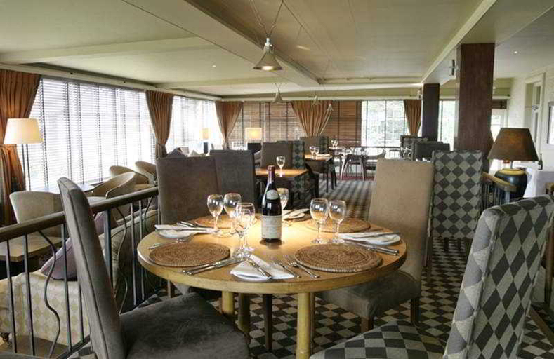 Food & Drinks 5, Royal Golf Hotel, Highland
