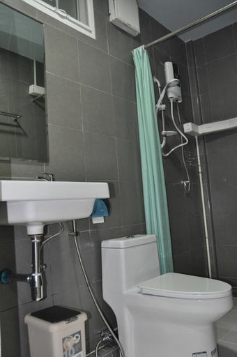 Bathroom 4, The One Hostel Phi Phi Island, Mueang Krabi