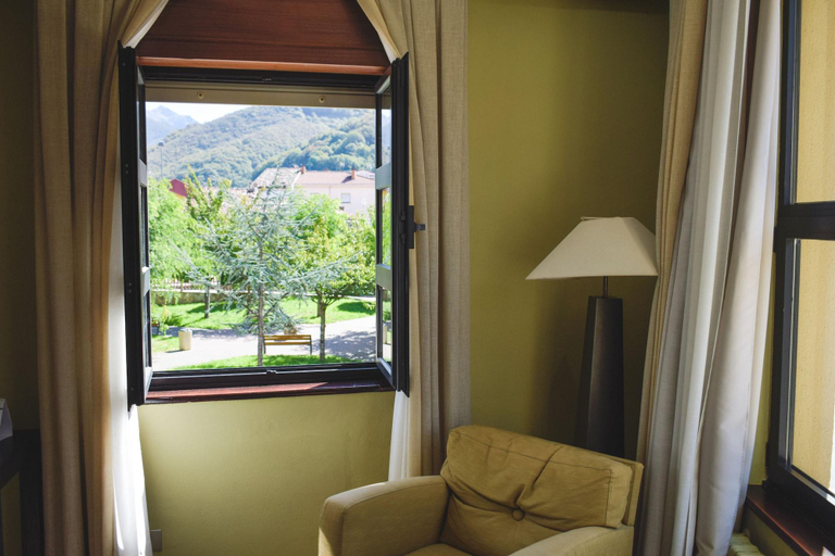 Public Area, Hotel Casa El Rapido, Asturias