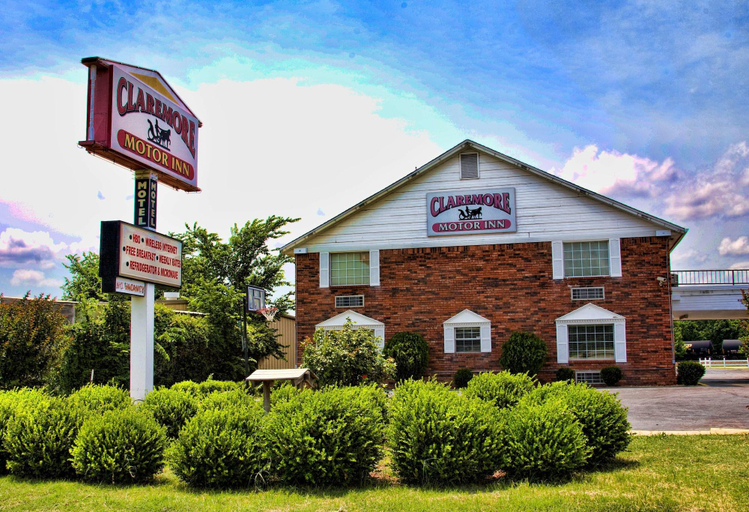 Exterior & Views 2, Claremore Motor Inn, Rogers