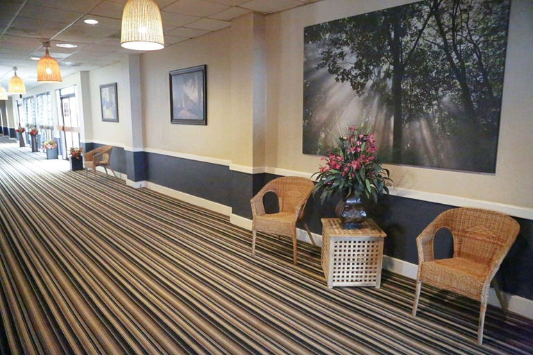 Public Area 3, The Inn And Suites At 34 Fifty, Taylor