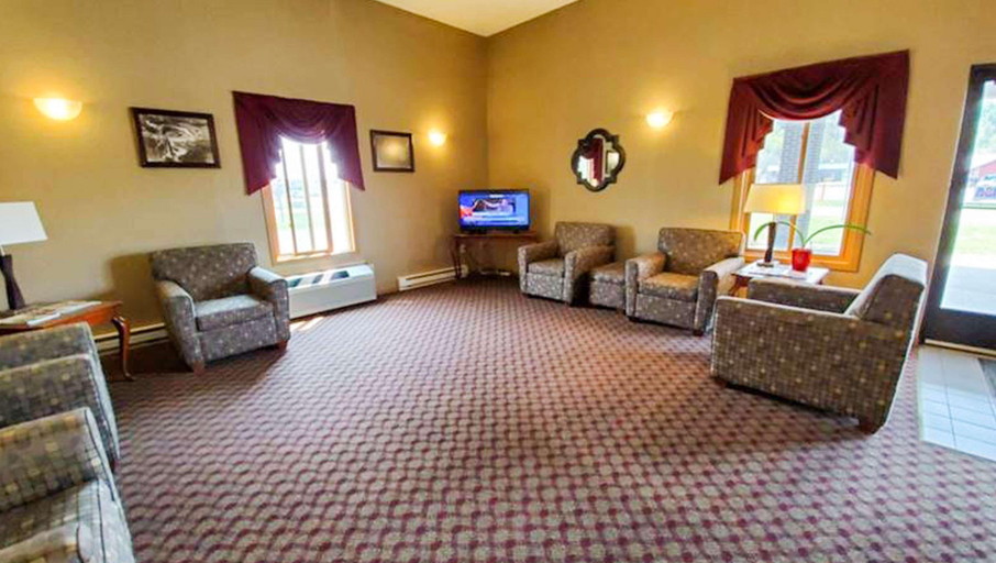 Public Area 2, Jasper Ridge Inn Ishpeming, Marquette