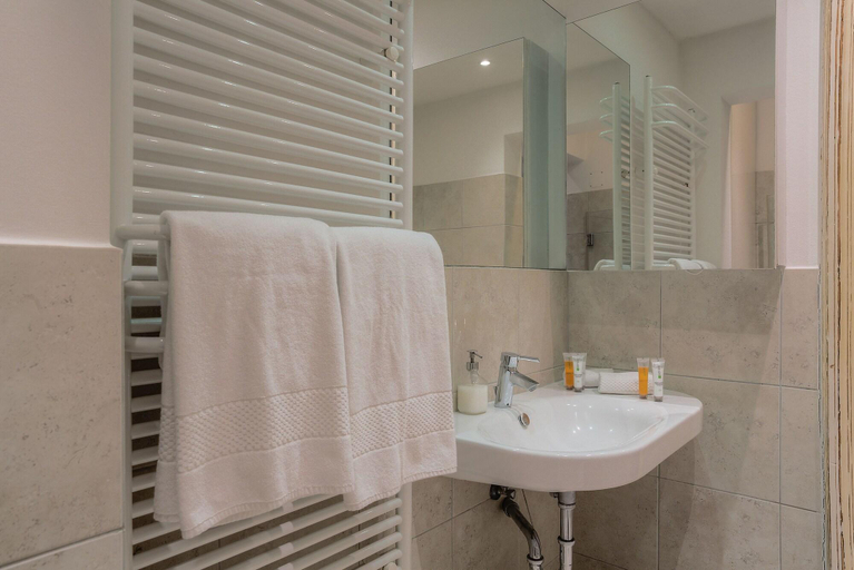 Bathroom 4, Brody House - boutique hotel, Budapesti