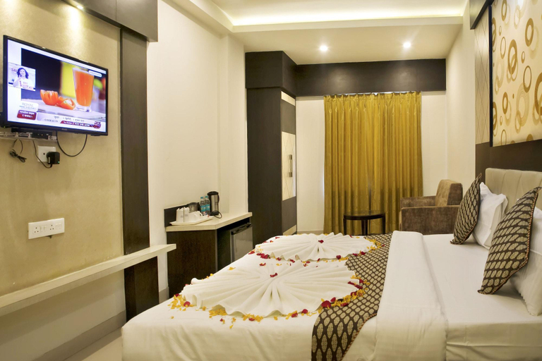 Bedroom 3, Hotel Ganges Grand, Chandauli