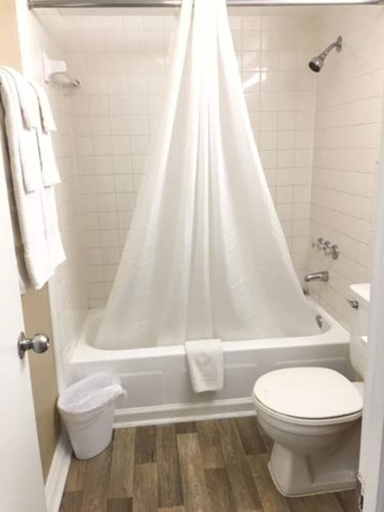 Bathroom 4, Polynesian Beach Resort, Horry