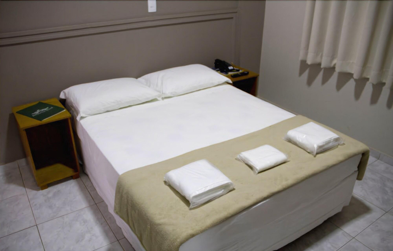 Bedroom 5, Presidente Hotel - Passos, Passos