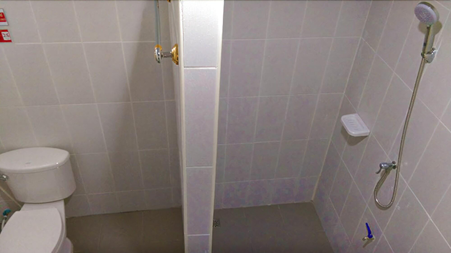 Bathroom 4, Sorworakit Hotel, Muang Chon Buri