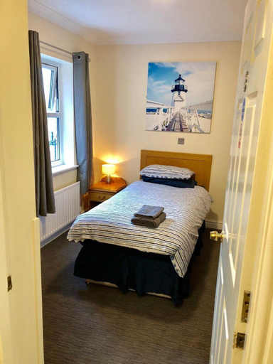 Bedroom 3, Globe Inn, Staffordshire