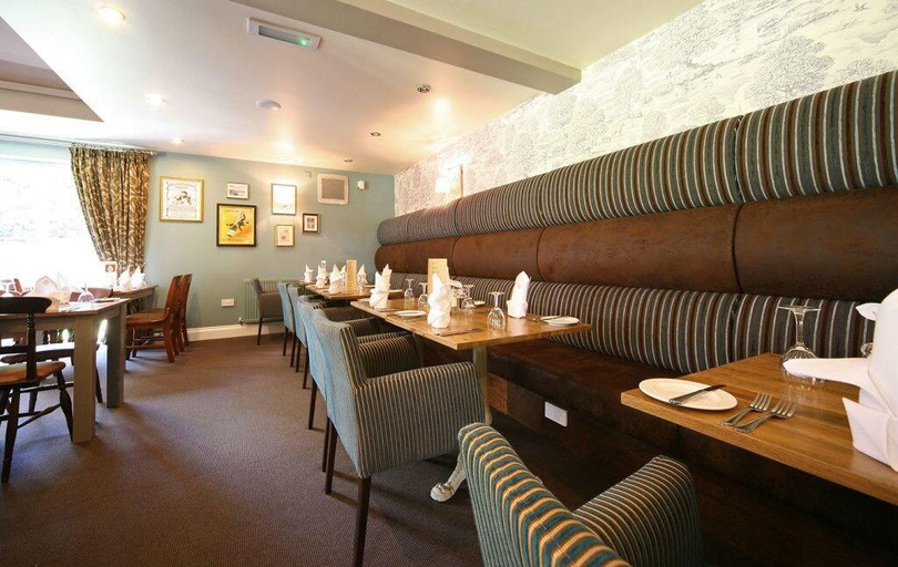 Food & Drinks 5, The Dewdrop Inn, Worcestershire