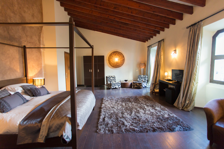 Bedroom 4, Hotel Lavenida, Baleares