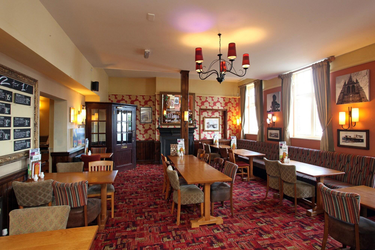 Food & Drinks 5, Shah of Persia by Marstons Inns, Poole