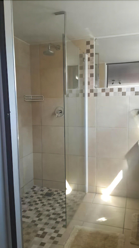 Bathroom 5, Beachway B&B, Nelson Mandela Bay