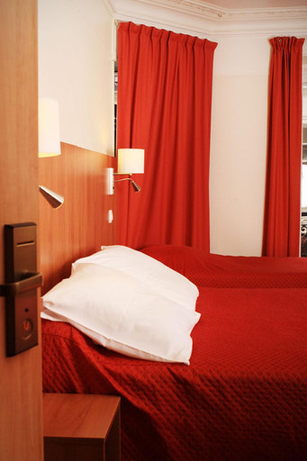 Bedroom 3, MARIGNAN, Paris