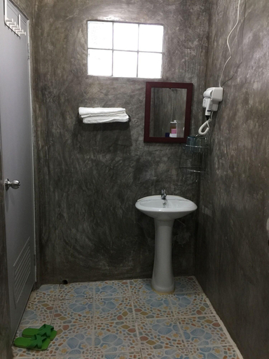 Bathroom 4, Shin Sane Guesthouse, Mae Fa Luang