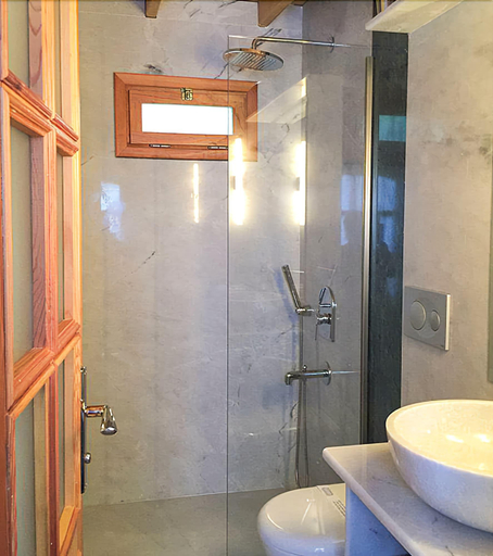 Bathroom 5, Lycia Boutique Hotel, Kaş