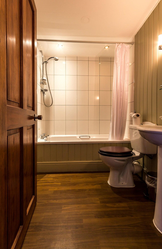 Bathroom 4, The Huntsman Inn, Kirklees