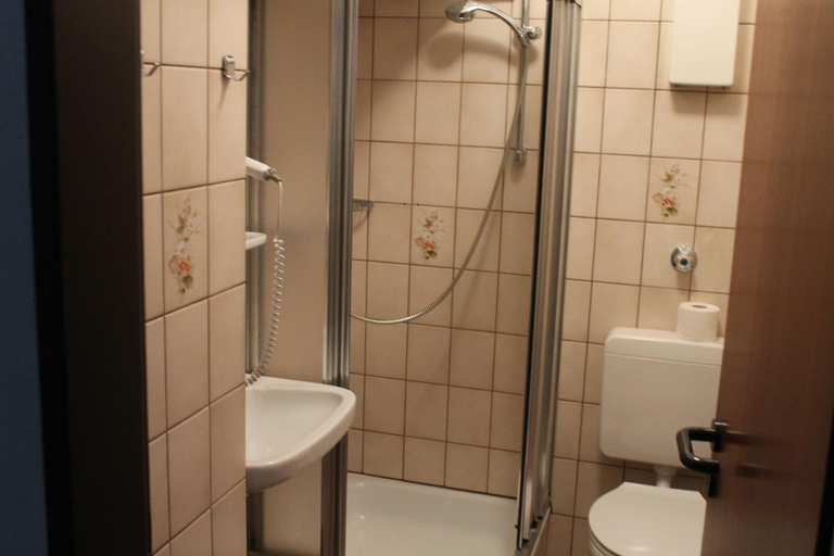 Bathroom 5, Ferienpark Hollandia, Hochsauerlandkreis