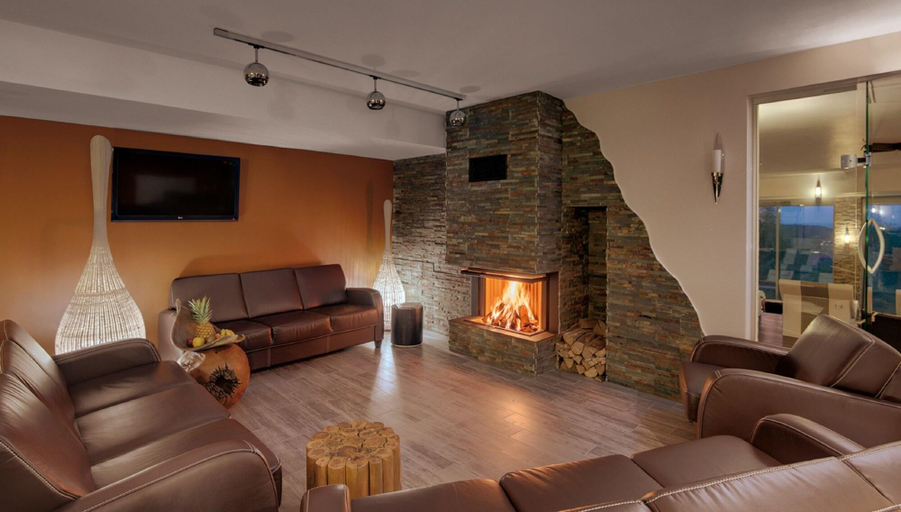 Public Area 2, sonnenhotel Raitelberg, Heilbronn