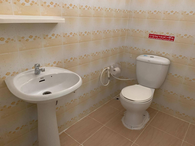 Bathroom 4, Grand House, Ko Lanta