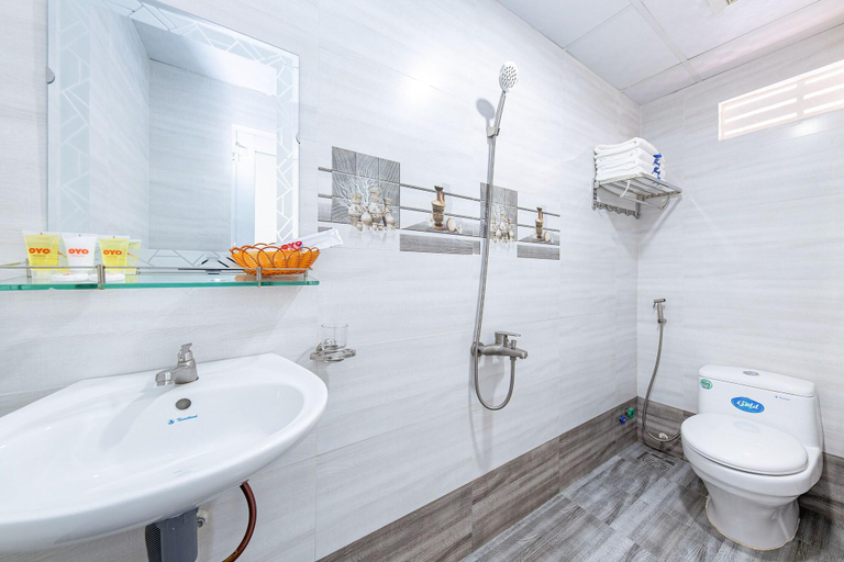 Bathroom 4, M&C Hotel Nha Trang, Nha Trang