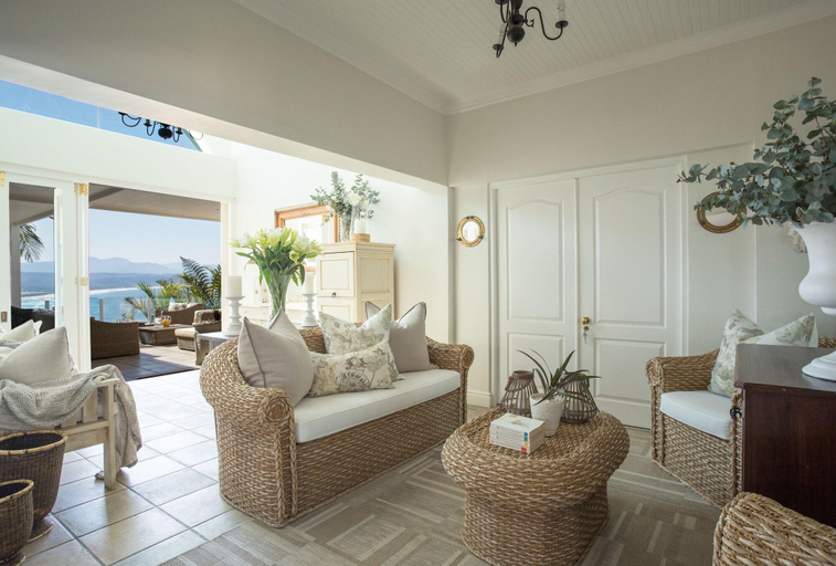 Bedroom 3, Ocean Watch Guest House, Eden