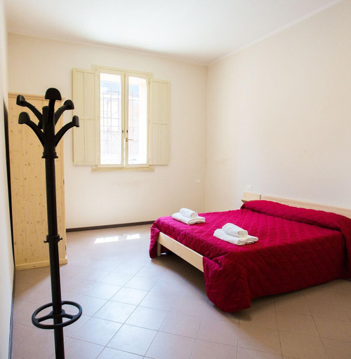 Bedroom 5, Student's Hostel Estense, Ferrara