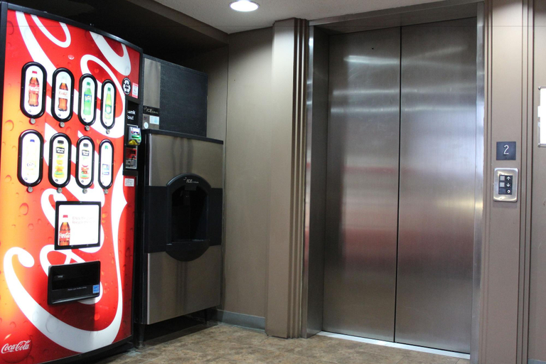 Public Area 3, Argyll Plaza Hotel, Division No. 11