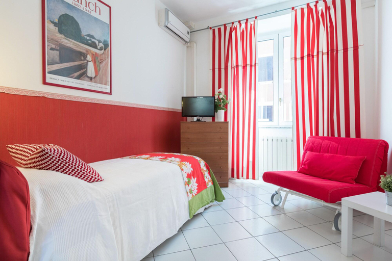 Bedroom 3, Bed And Breakfast Piazza Fratti, Rome