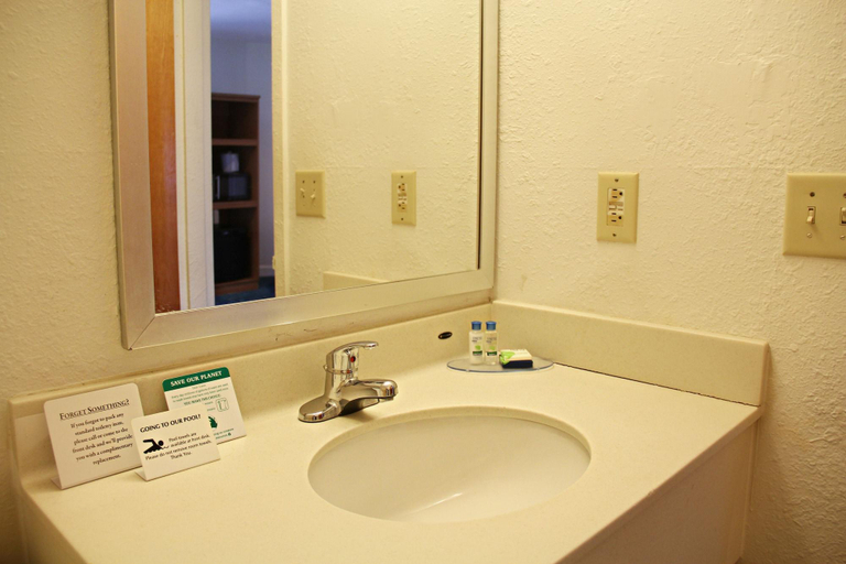 Bathroom 4, Outer Banks Inn, Dare