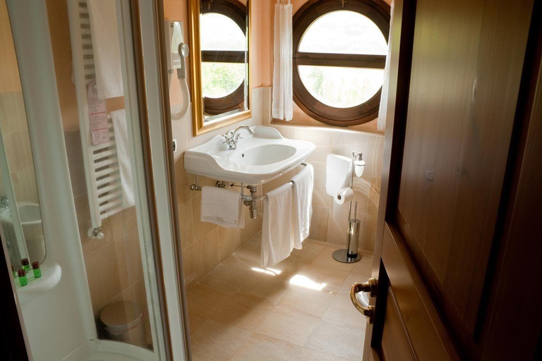 Bathroom, Agriturismo La Rosa Nel Bicchiere, Catanzaro