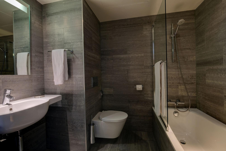 Bathroom 4, Côté Vert, Brabant Wallon