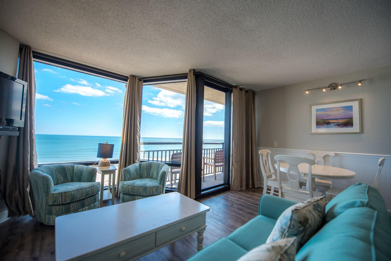 Shell Island Resort - All Oceanfront Suites, New Hanover