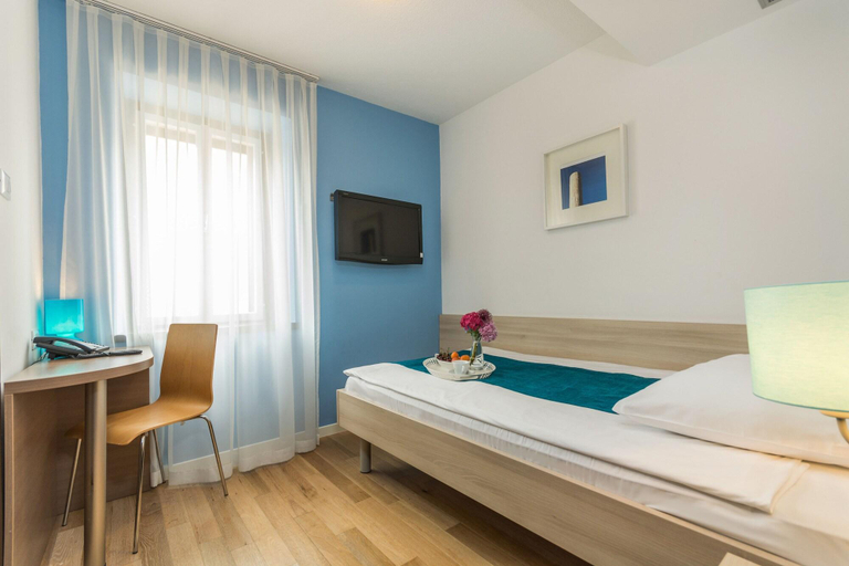 Bedroom 3, Vista, Vrsar