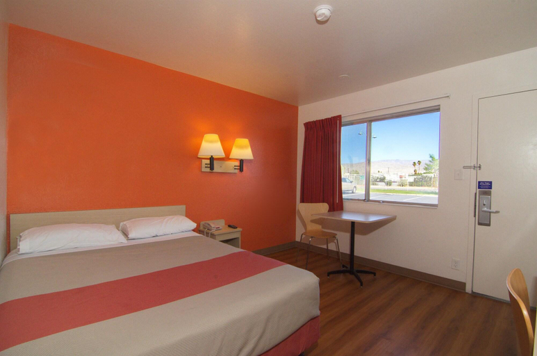 Bedroom 2, Motel 6 Indio, CA - Palm Springs, Riverside