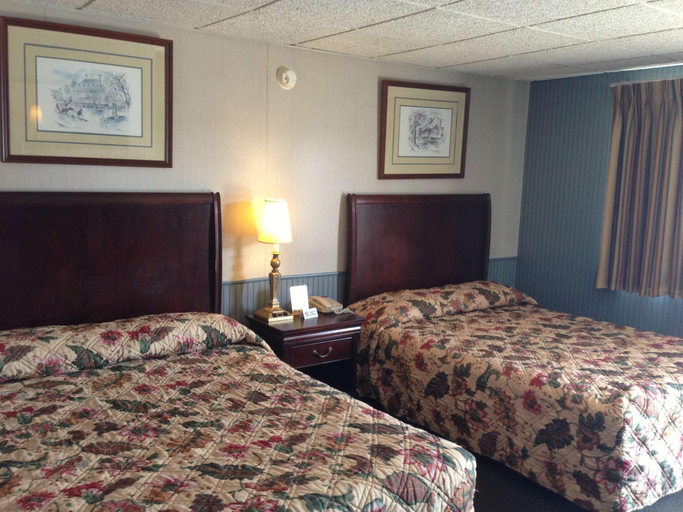 Bedroom 4, Cadet Motor Inn, Branch