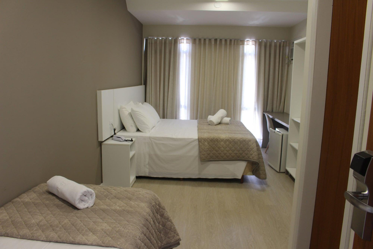 Bedroom 4, Caravaggio Praia Hotel, Florianopolis
