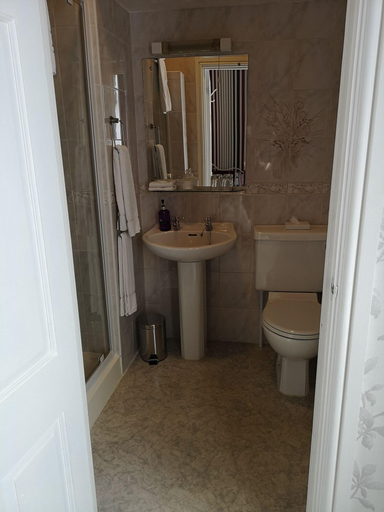 Bathroom 4, Harmony Bed and Breakfast, Torbay
