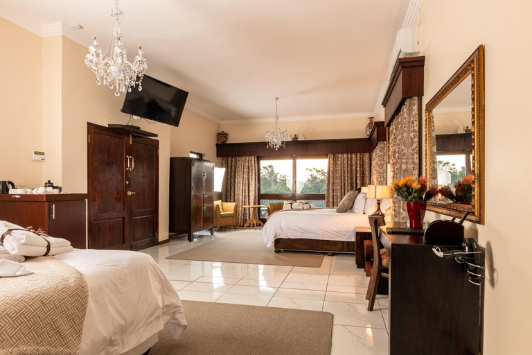 Public Area 4, Amery House, Nelson Mandela Bay