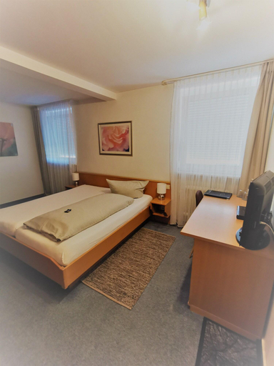 Bedroom 3, Franziska, Straubing