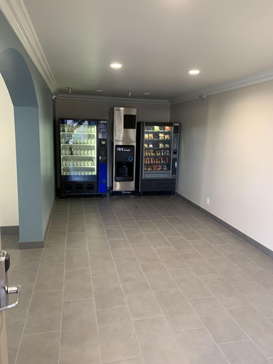 Public Area 2, Industry Inn & Suites, Los Angeles