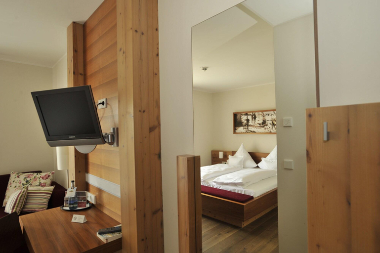 Bedroom 4, Zeiskamer Mühle, Germersheim