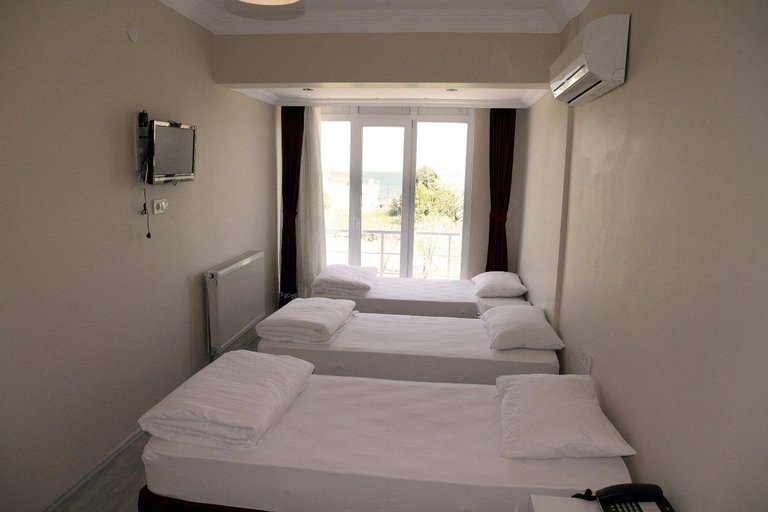 Bedroom 4, Boss 2 Hotel, Eceabat