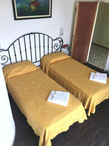 Bedroom 3, Hotel B&B Nizza Riccione, Rimini