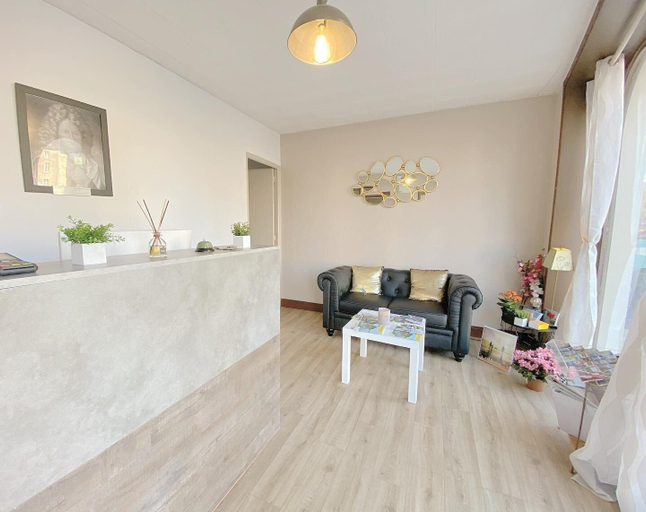 Public Area 2, Hotel Le Vauban, Manche
