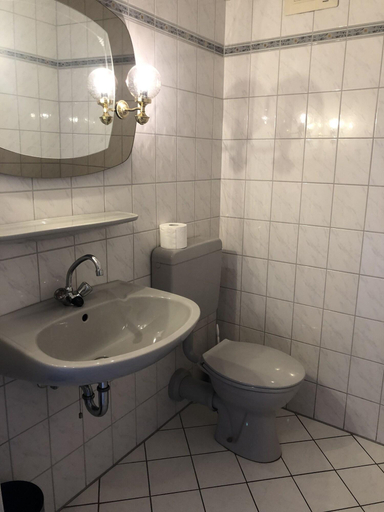 Bathroom 4, Pension Ottenheide, Gütersloh