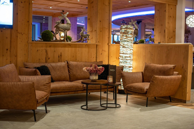 Public Area 4, Alpenblick Sporthotel, Zell am See