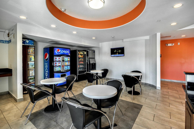 Public Area 2, Motel 6 Allentown, PA, Lehigh