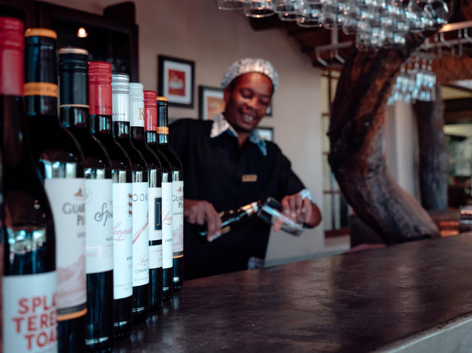 Public Area 2, Tshukudu Game Lodge, Mopani